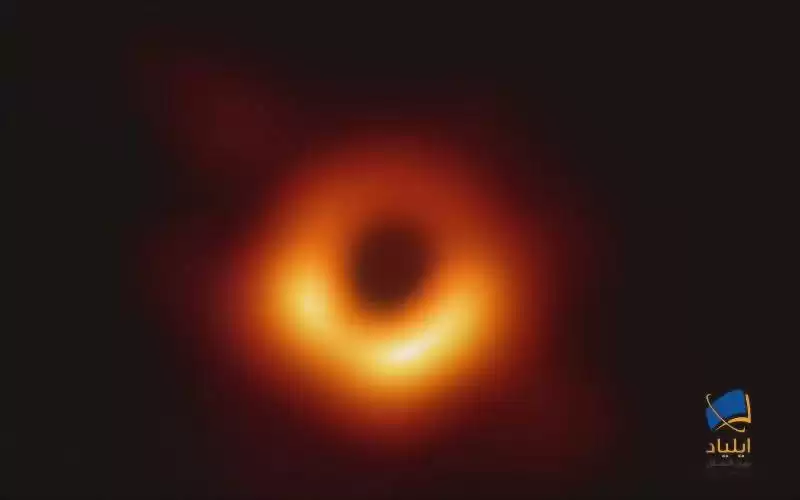 تصویر سیاهچاله مرکزی کهکشان مسیه ۸۷