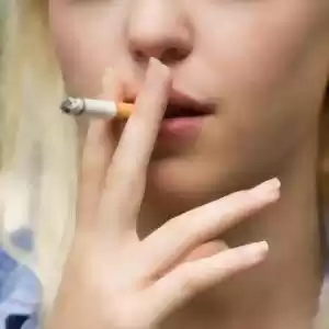 مصرف دخانیات به بینایی آسیب جدی می‌رساند