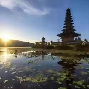 اندونزی، کشوری با ۳۶۵ زبان مختلف!