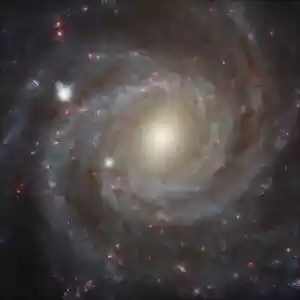 هابل، در اعماق کهکشان‌ها چه چیزی می‌بیند؟
