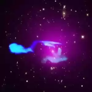 تماشای تصادف دو خوشه‌ی کهکشانی در طول‌موج اشعه‌ی ایکس