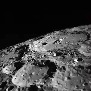شواهدی جدید از وجود آب در ماه