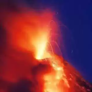 پیش‌بینی فوران آتش‌فشان‌ها با استفاده از بلورهای آتش‌فشانی