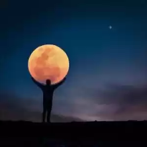 ماه و اثر آن بر زمین