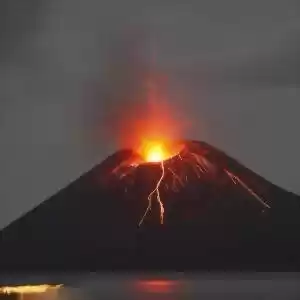 بزرگترین فوران آتش‌فشانی در تاریخ بشر