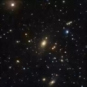سیاهچاله ابَرغول‌پیکر کهکشان هولمبرگ ۱۵‌اِی چگونه است؟