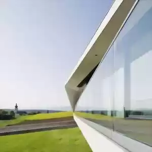 دیوارهای شیشه‌ای انرژی‌زا