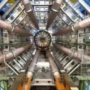 سرن بزرگترین مرکز تحقیقات فیزیک هسته ای جهان
