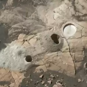 کشف سنگ‌های حاوی مولکول‌های آلی بر روی مریخ