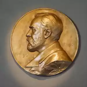نوبل پزشکی ۲۰۲۲ به چه کسی رسید؟